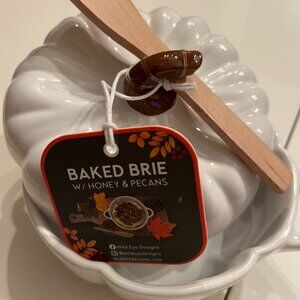 Baked Brie Dish with Spreader - Pumpkin Shaped and Recipe (new) 💗‎ 💗 💗